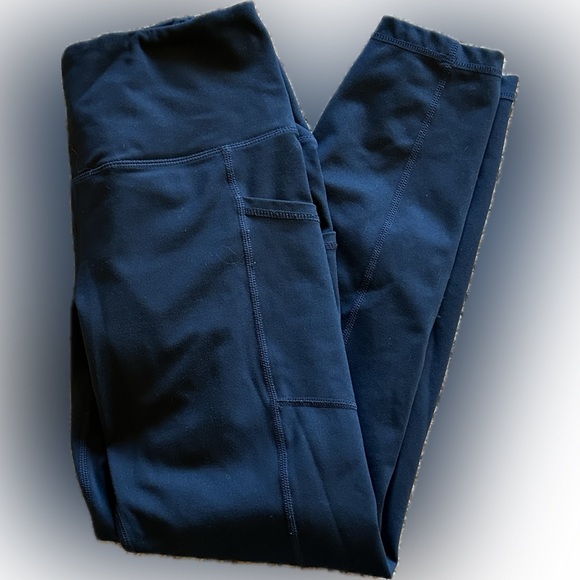 Yogalicious Leggings w/Pockets-Size Medium - Picture 3 of 3